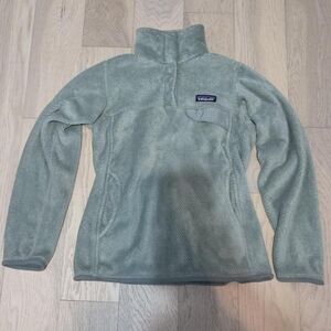 Patagonia Light Green Fleece Jacket